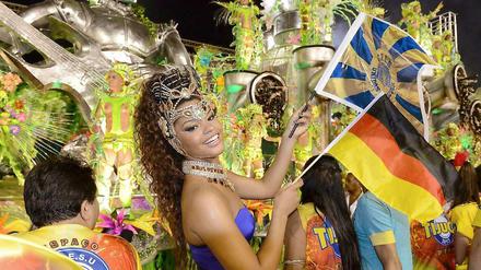 "Verzaubertes Deutschland" hieß das Thema einer Samba-Schule in Rio in diesem Jahr. Doch für den ersten Platz taugte es nicht.