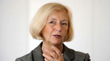 Bereits vor ihrem Amtsantritt ist Johanna Wanka Ziel von Plagiatsjägern.