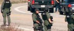 Auf der Suche nach Dorner – ein Checkpoint nahe Big Bear. Foto: rtr