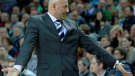 Was soll es? Nun geht es für Sasa Obradovic und Alba gegen die Bayern.