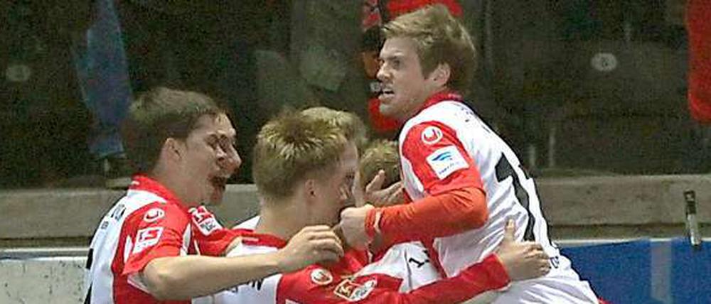 Jubelt Union bald in der Bundesliga? Zumindest ist der Aufstieg ein Ziel der Köpenicker, wenn auch nicht unbedingt in den nächsten Monaten.