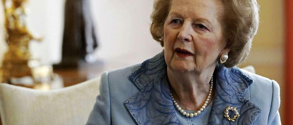 Der früheren britischen Premierministerin Margaret Thatcher geht es nach einer OP "absolut gut".