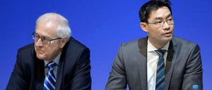 Noch ist Philipp Rösler Parteivorsitzender. Doch sein Konkurrent Rainer Brüderle hätte das Zeug zum Königsmörder.