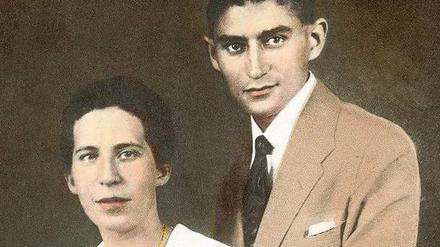 „Unersättlicher Flirter“. Franz Kafka mit seiner Verlobten Felice Bauer 1917. 