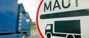 Geheimpoker um Toll-Collect: Wie geht es nach 2015 weiter? Alles deutet auf eine Übernahme von Toll-Collect durch den Bund hin.