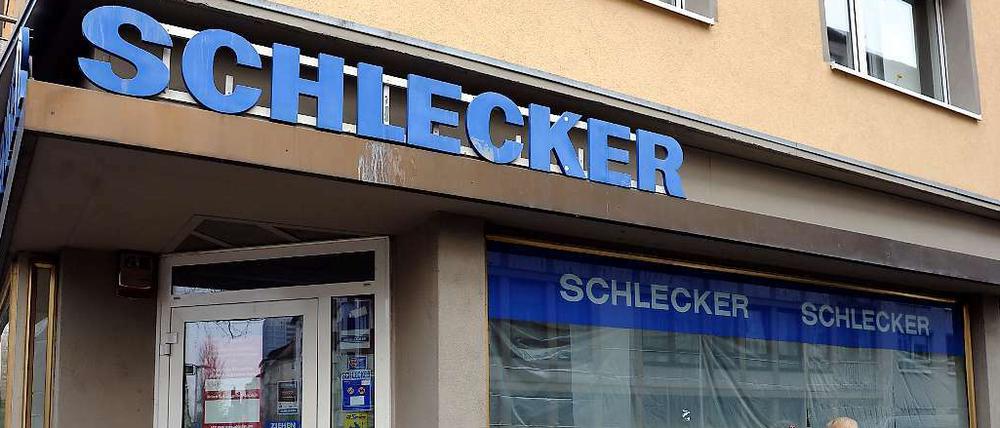 3000 Mitarbeiter will der Käufer der ehemaligen Schlecker-Filialen in Deutschland beschäftigen.