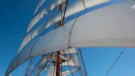 Kein Land im Sicht. Die "Sea Cloud II" steuert die Kapverden an.