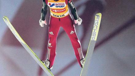 Höhenflieger. Severin Freund konnte in dieser Saison schon zwei Springen im Weltcup gewinnen.