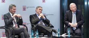 Günther Oettinger, Peter Müller, Roland Koch (v.l.).