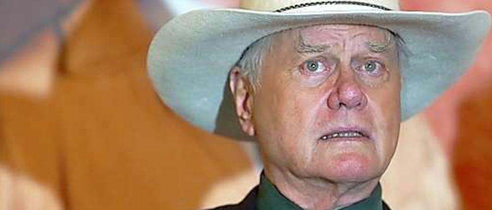 Hagmans Autobiografie erschien 2003 unter dem Titel „Bezaubernder Bösewicht“.
