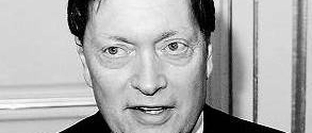 Horace Engdahl.