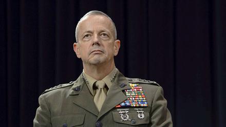 John Allen. Schrieb der Isaf-Kommandeur "ungangebrachte" E-Mails an eine Freundin der Familie Petraeus?
