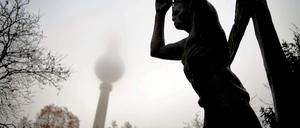 November in Berlin. Bei aller Tristesse ist er immer noch besser als der November in Jena - zumindest wenn man Fan des FC Carl Zeiss ist.