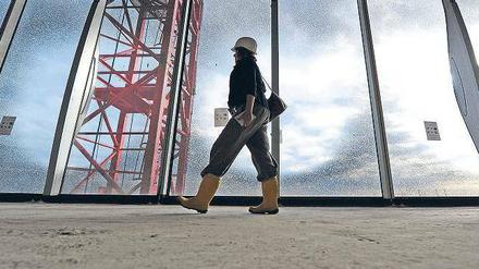 Frauen und Technik! Viele deutsche Konzerne klagen über den Mangel an weiblichen Bewerbern in Ingenieursberufen. 
