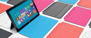 Mit Tastaturklappe und im 16:9-Format. Mit dem Surface-Tablet stellt Microsoft einen eigenen Windows-8-Flachcomputer her. Die Preise – das Einstiegsmodell kostet 479 Euro – liegen in etwa auf dem Niveau von Apples iPads.