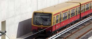 Angesicht der jüngsten Fälle forderte der Berliner Fahrgastverband erneut Videokameras auf S-Bahnhöfen.