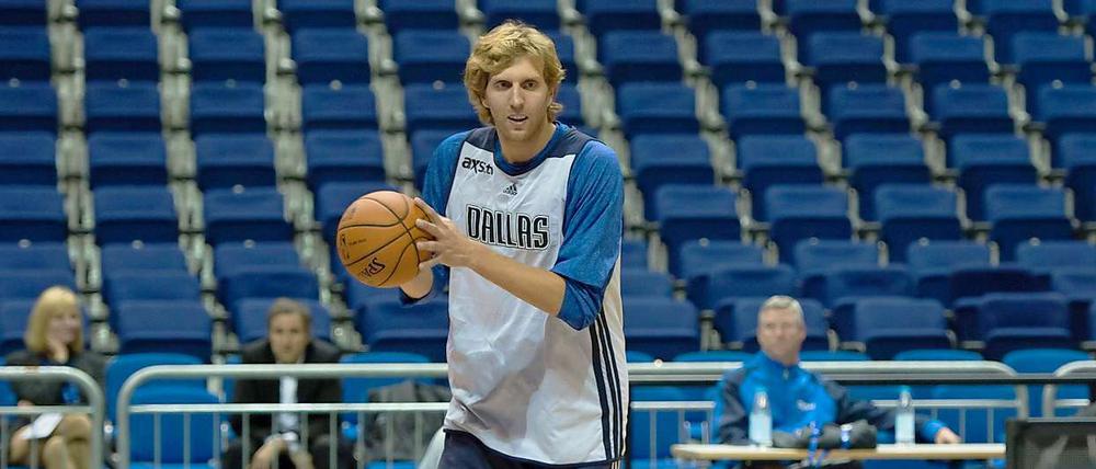 Die Dallas Mavericks in Berlin: Am Samstag, dem 6. Oktober, spielt das NBA-Team von Dirk Nowitzki gegen Alba Berlin.
