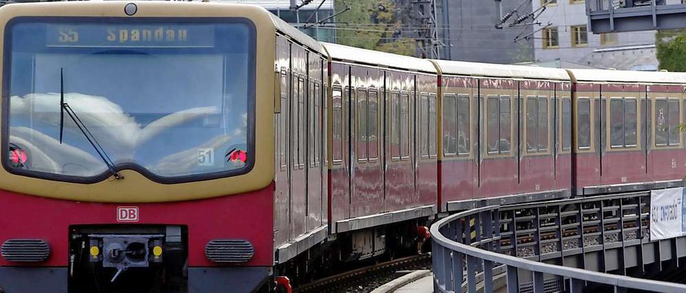 Die Ausschreibung der S-Bahn droht, in einem juristischen Streit zu versinken.
