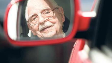 Überfordert: In komplexen Situationen verlieren Ältere schneller den Überblick. 