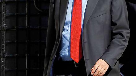 Regierungschef Samaras hat die Steuerfahndung angewiesen, den Anklägern beim obersten Gerichtshof die Ermittlungsakten zu übergeben. 