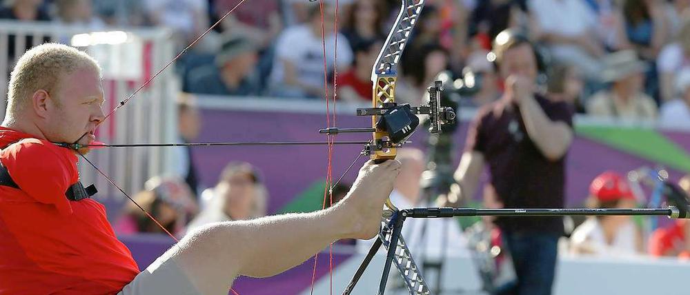 Bogenschütze Matt Stutzman bei den Paralympics 2012 in London.