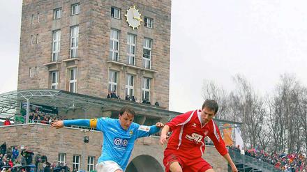 Das legendäre Westsachsenstadion von Zwickau. Inzwischen ist es nur noch eine Ruine.