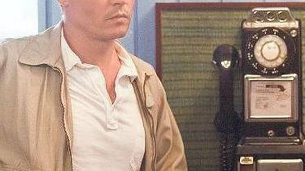 Reporter der Karibik. Seit seiner Piraten-Rolle spielte Johnny Depp vor allem fantastische Typen. Diesmal ist er ein Journalist, der 1960 auf Puerto Rico strandet.