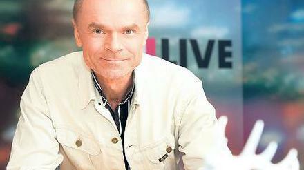 Wenn Mitternacht vorüber ist, setzt sich Jürgen Domian ans Mikrofon. Foto: WDR