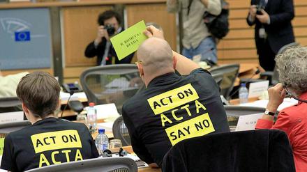 Gegen Acta: die Abgeordneten im Handelsausschuss des Europäischen Parlamentes haben abgestimmt. 