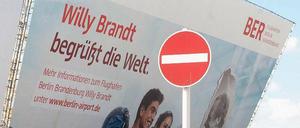 Warnzeichen. Eigentlich sollte der Flughafen Anfang Juni in Betrieb gehen. Wegen technischer Probleme platzte der Termin.