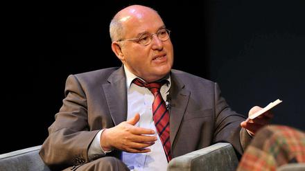 Der Chef der Linken-Bundestagsfraktion, Gregor Gysi, sorgt sich um die Zukunft seiner Partei.