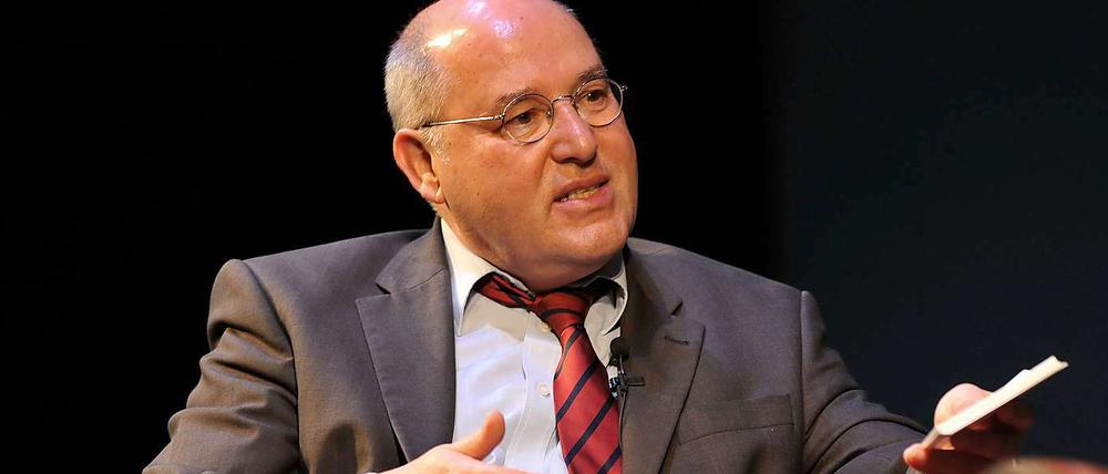 Der Chef der Linken-Bundestagsfraktion, Gregor Gysi, sorgt sich um die Zukunft seiner Partei.