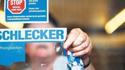 Ende Juni ist Schluss. In den Schlecker-Filialen arbeiten überwiegend Frauen.