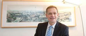 Mann an der Spitze. Im Dezember wurde Michael Müller Stadtentwicklungssenator. Seit 2004 ist er SPD-Landesvorsitzender. Um dieses Amt muss er jetzt kämpfen.