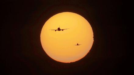 Um ein mögliches Nachtflugverbot am künftigen Hauptstadtflughafen wird weiter gestritten.