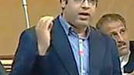 Der Jurist und Sozialdemokrat Ziad al Eleimi sieht die Kritik am Militär wachsen.