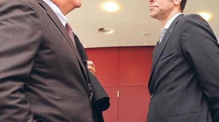 Wir kommen wieder. Herthas Präsident Werner Gegenbauer und Manager Michael Preetz dürfen am Montag wieder in Frankfurt antreten, dann wird eine Entscheidung über Herthas sportliche Zukunft verkündet. 