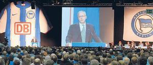 Alle sind wir da, außer ... Dieses Mal wird Präsident Gegenbauer den Mitgliedern einiges zu erklären haben. 