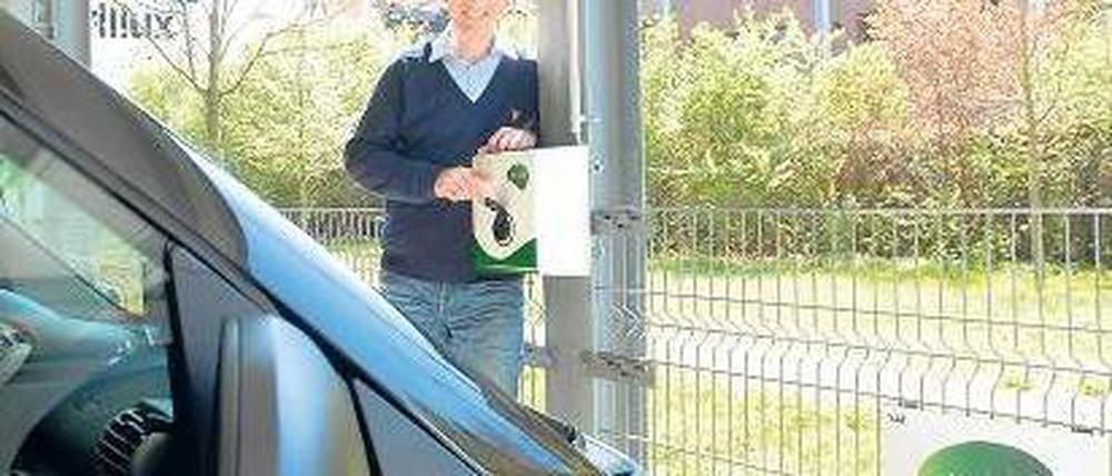 Leichter Strom tanken. Ubitricity-Gründer Frank Pawlitschek will die teure Abrechnungstechnik ins Auto verlegen.