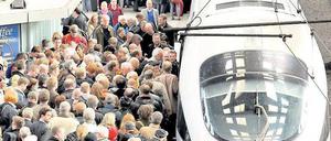 Pannen und Verspätungen. Die Bahn nimmt den Kampf gegen ihren schlechten Ruf auf. Neue oder modernisierte Züge und mehr Transparenz sollen dabei helfen. Foto: dpa