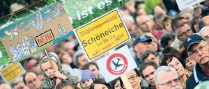 Sie sind dagegen: Zahlreiche Flughafen-Anwohner fühlen sich durch den Fluglärm belästigt. Sie fordern ein striktes Nachtflugverbot. 