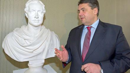 Klärungsbedarf. Der Facebook-Eintrag des SPD-Vorsitzenden hatte Wut und hunderte Nachfragen zur Folge.