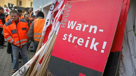 Bis um 3 Uhr morgen früh wird in Bremen und Niedersachsen im öffentlichen Dienst gestreikt.