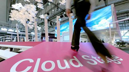 Die Datenwolke schwebt künftig über immer mehr Nutzern moderner Medien.