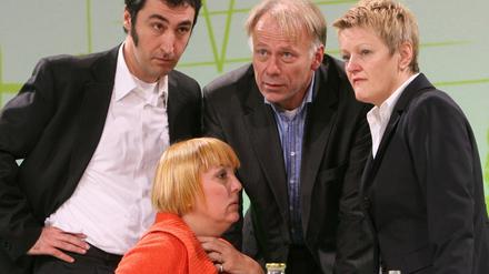 Quartett oder Solisten? Bisher waren die Spitzenposten der Grünen paritätisch mit Männern und Frauen besetzt. Parteichefs sind Cem Özdemir und Claudia Roth, Fraktionsvorsitzende Jürgen Trittin und Renate Künast. Doch wer wird 2013 Spitzenkandidat?