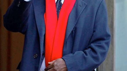 Der frühere UN-Generalsekretär Kofi Annan vor dem Elysee Palast in Paris.