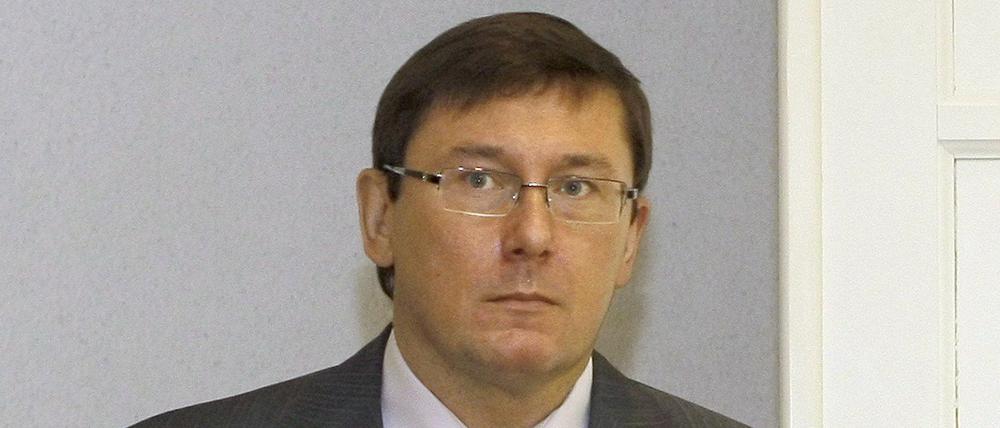 Juri Luzenko.