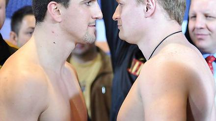 Auge um Auge. Marco Huck (l.) und Alexander Powetkin.