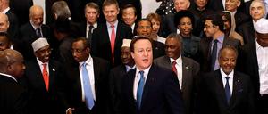 Der englische Premier Cameron mit Delegierten der Somalia-Konferenz.