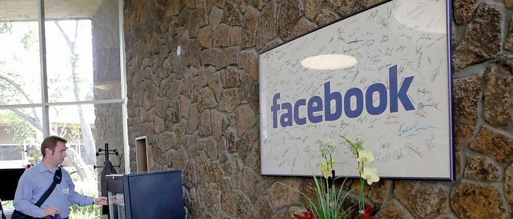 Laut eines "Wall Street Journal"-Berichts geht der Internetgigant Facebook demnächst an die Börse.